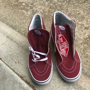 Brand New Vans! Sz 7
